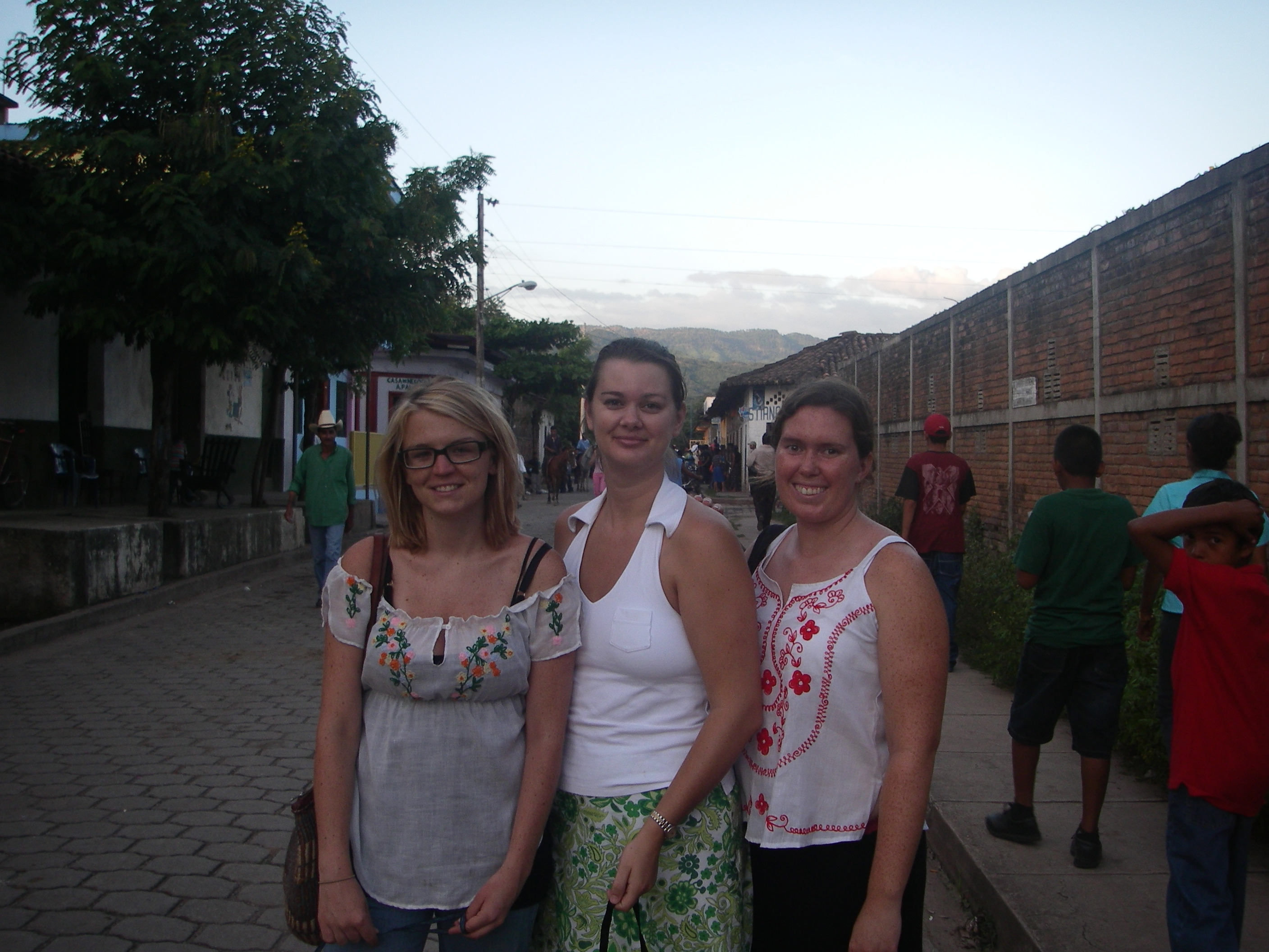 three girls in Achuapa Nicaragua